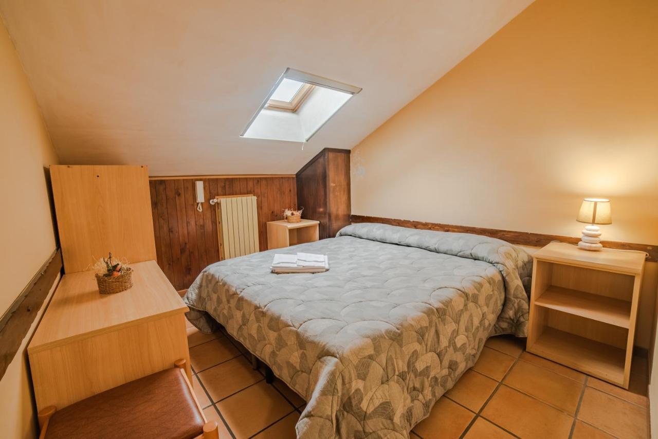Dimora Fresilia Casa Vacanze Opi Bagian luar foto